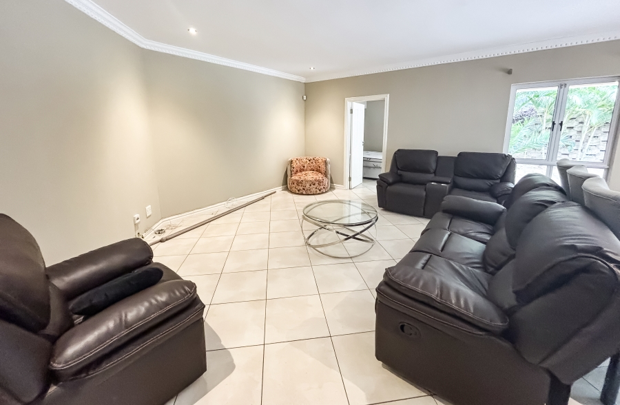To Let 3 Bedroom Property for Rent in Umhlanga KwaZulu-Natal
