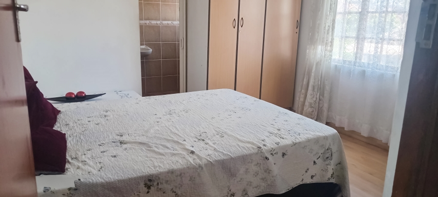 To Let 2 Bedroom Property for Rent in Belvedere KwaZulu-Natal