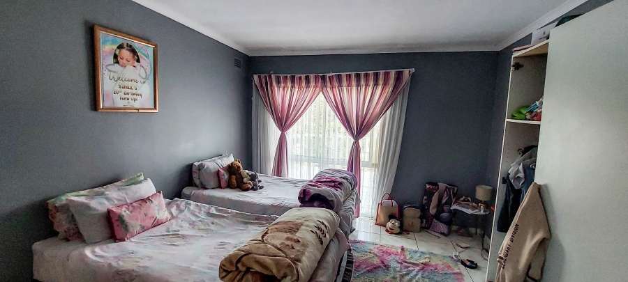 To Let 4 Bedroom Property for Rent in La Mercy KwaZulu-Natal