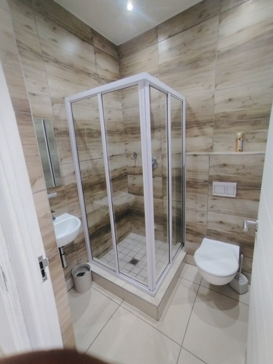 To Let 2 Bedroom Property for Rent in Umhlanga Ridge KwaZulu-Natal