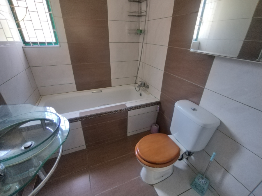 To Let 3 Bedroom Property for Rent in Bellair KwaZulu-Natal