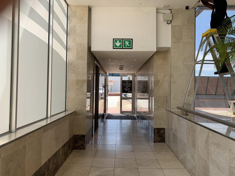 To Let Commercial Property for Rent in La Lucia KwaZulu-Natal