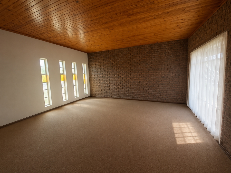 4 Bedroom Property for Sale in Amiel Park KwaZulu-Natal
