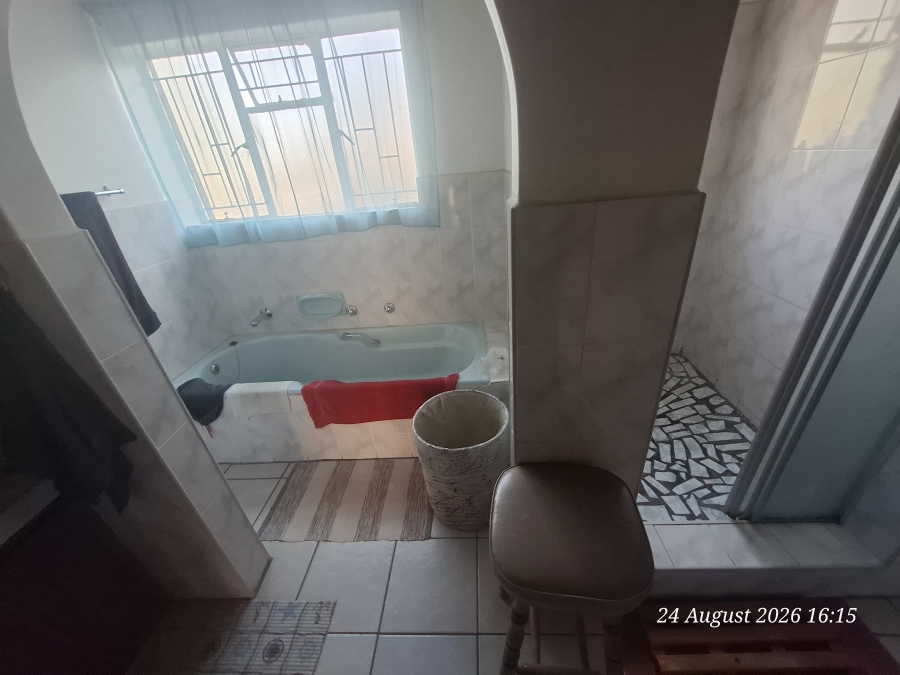 4 Bedroom Property for Sale in Amiel Park KwaZulu-Natal
