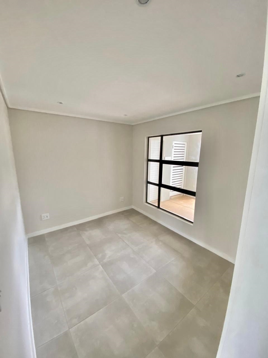 To Let 2 Bedroom Property for Rent in Cotswold Fenns KwaZulu-Natal