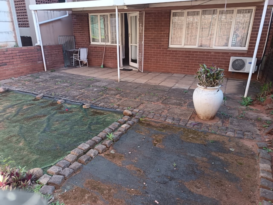 To Let 1 Bedroom Property for Rent in Morningside KwaZulu-Natal