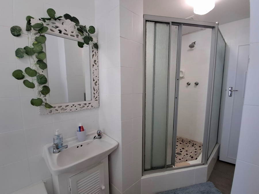 2 Bedroom Property for Sale in Windermere KwaZulu-Natal