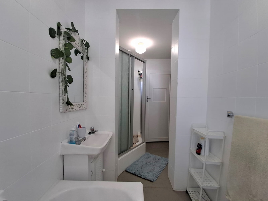 2 Bedroom Property for Sale in Windermere KwaZulu-Natal
