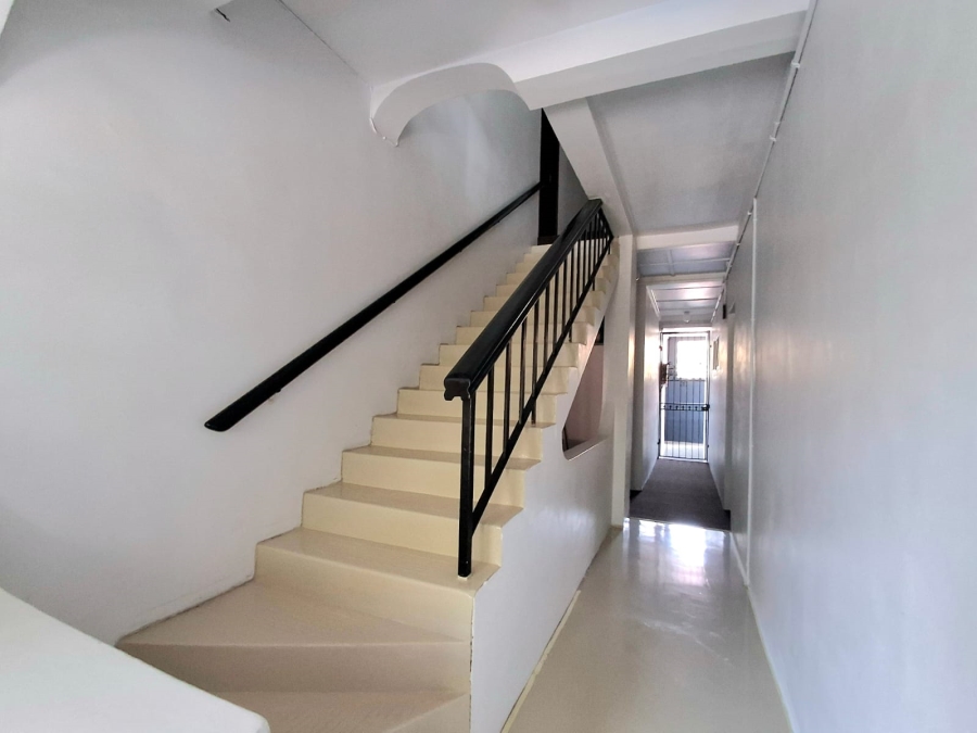 2 Bedroom Property for Sale in Windermere KwaZulu-Natal