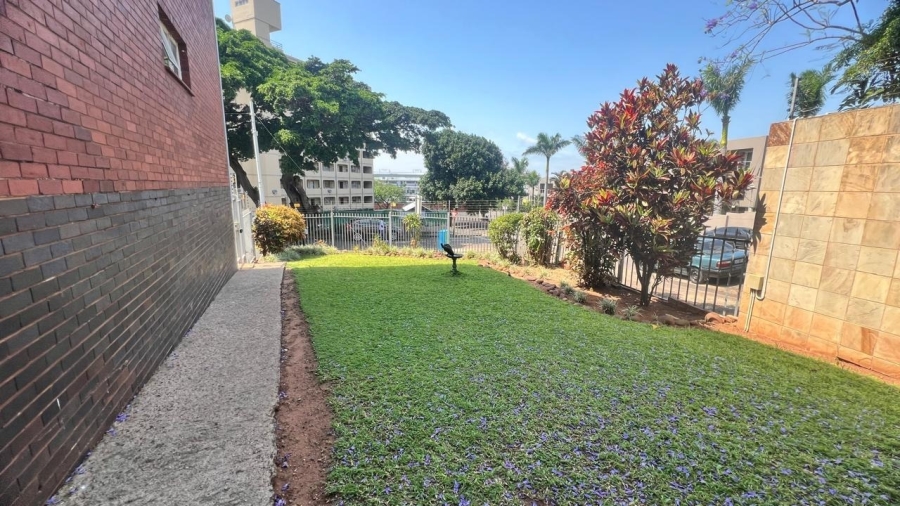 2 Bedroom Property for Sale in Essenwood KwaZulu-Natal