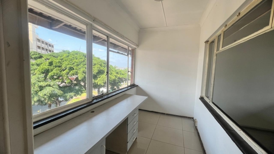 2 Bedroom Property for Sale in Essenwood KwaZulu-Natal