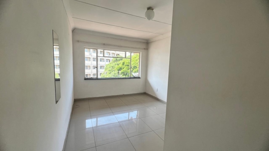 2 Bedroom Property for Sale in Essenwood KwaZulu-Natal