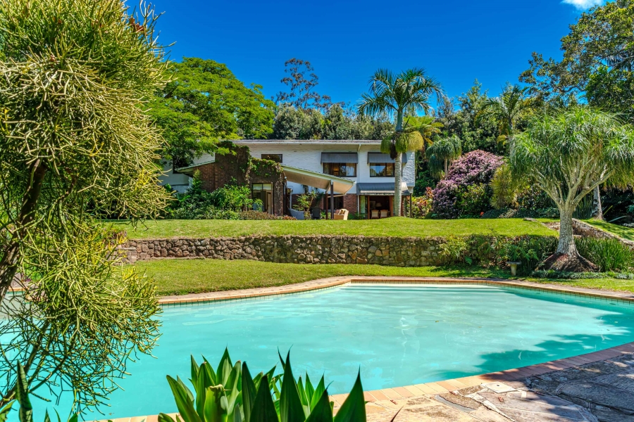 5 Bedroom Property for Sale in Cowies Hill KwaZulu-Natal