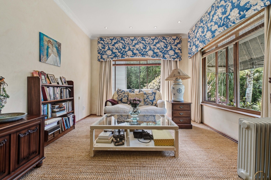5 Bedroom Property for Sale in Cowies Hill KwaZulu-Natal