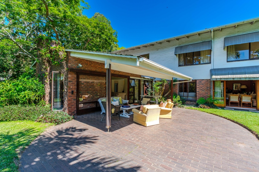 5 Bedroom Property for Sale in Cowies Hill KwaZulu-Natal