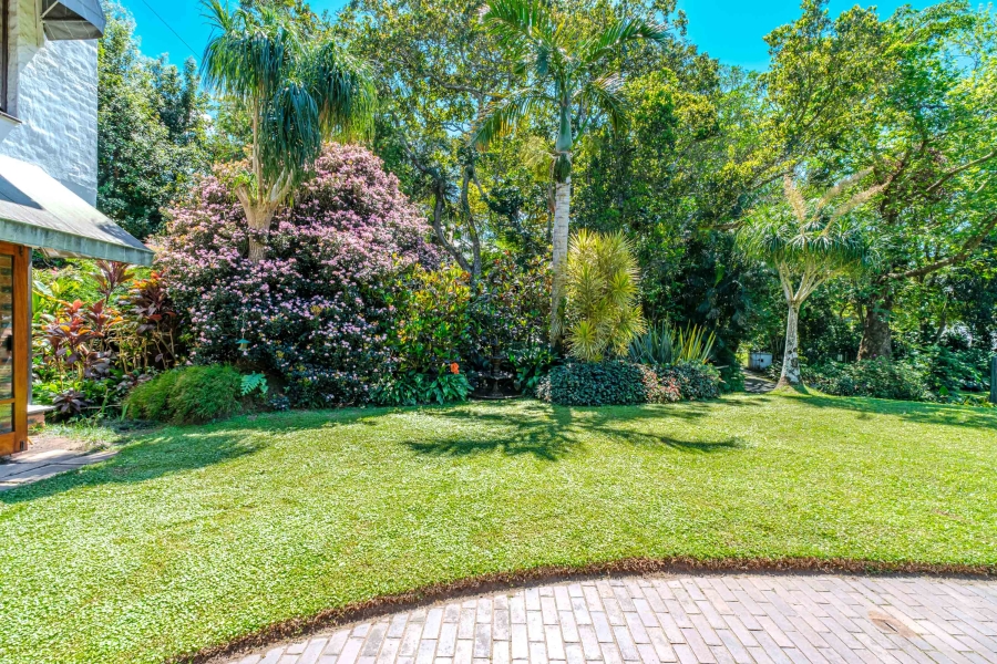5 Bedroom Property for Sale in Cowies Hill KwaZulu-Natal