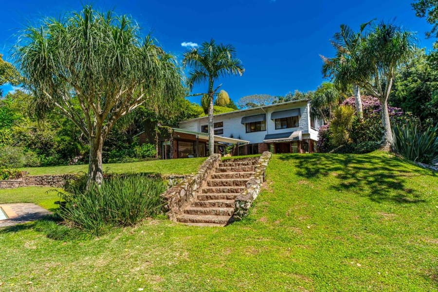 5 Bedroom Property for Sale in Cowies Hill KwaZulu-Natal