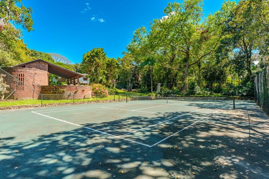 5 Bedroom Property for Sale in Cowies Hill KwaZulu-Natal