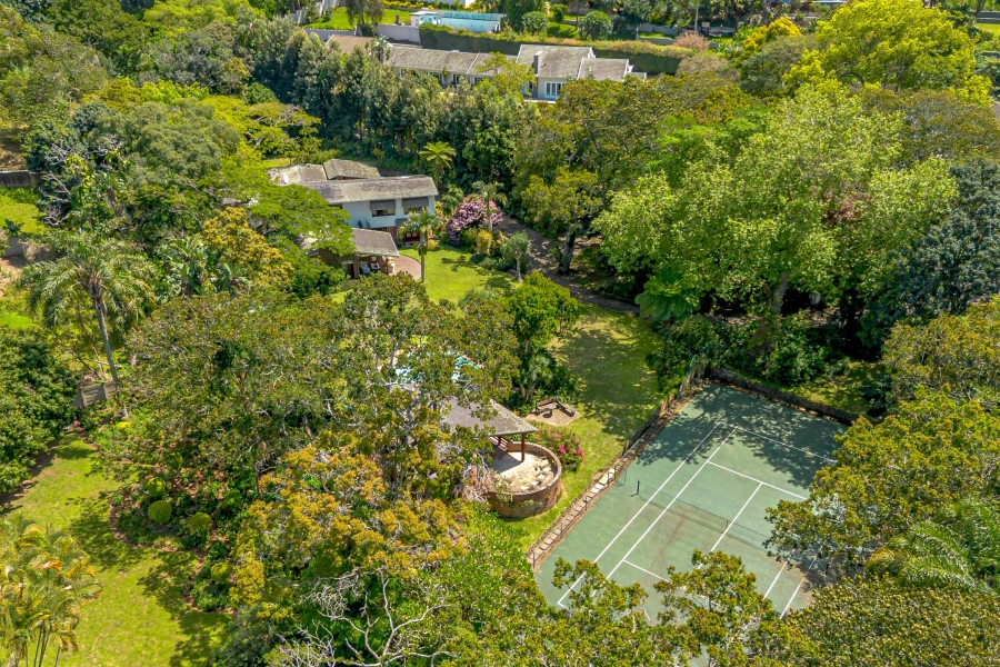 5 Bedroom Property for Sale in Cowies Hill KwaZulu-Natal
