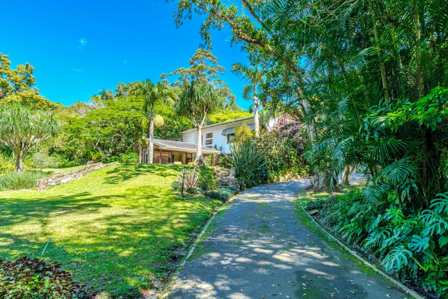 5 Bedroom Property for Sale in Cowies Hill KwaZulu-Natal