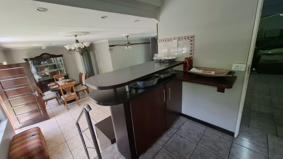 4 Bedroom Property for Sale in Montrose KwaZulu-Natal