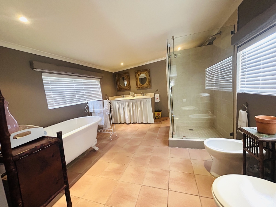 1 Bedroom Property for Sale in Umhlanga KwaZulu-Natal