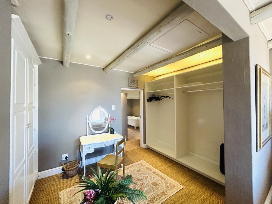 1 Bedroom Property for Sale in Umhlanga KwaZulu-Natal