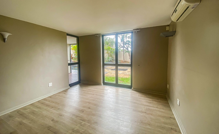 5 Bedroom Property for Sale in Umhlanga KwaZulu-Natal