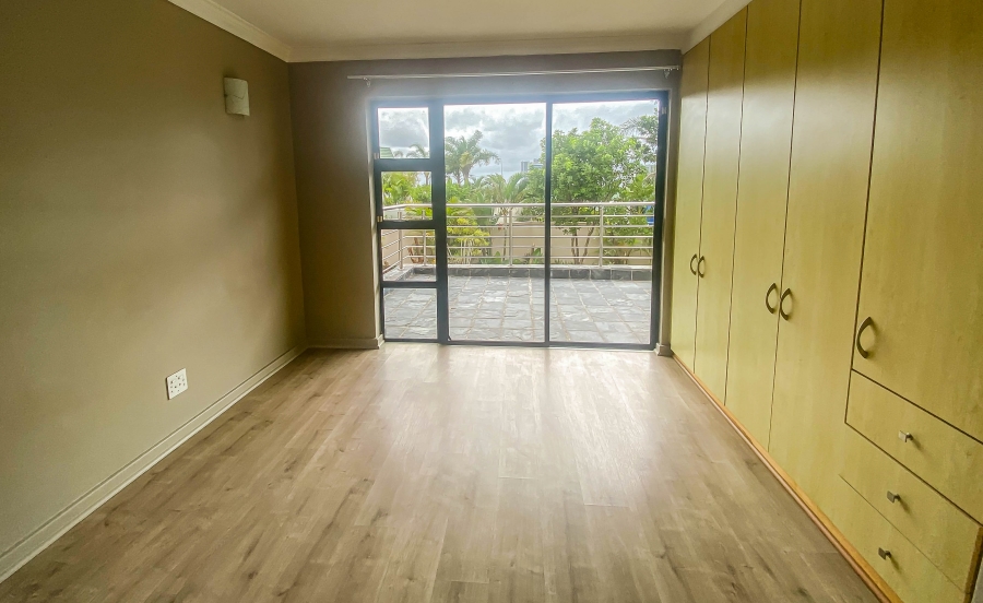 5 Bedroom Property for Sale in Umhlanga KwaZulu-Natal