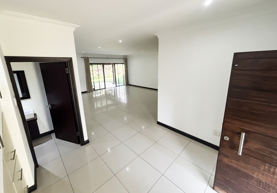 3 Bedroom Property for Sale in Izinga KwaZulu-Natal