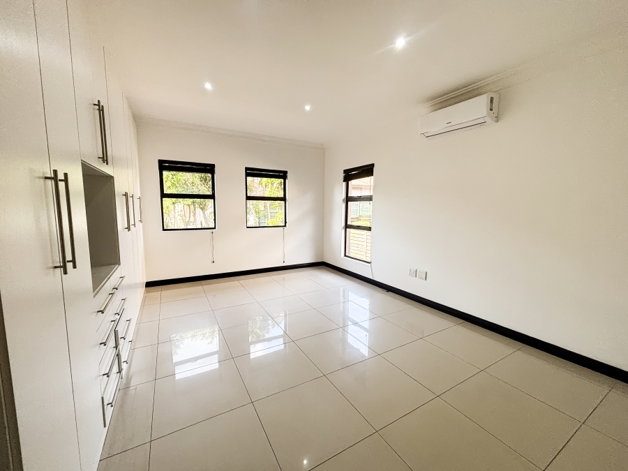 3 Bedroom Property for Sale in Izinga KwaZulu-Natal