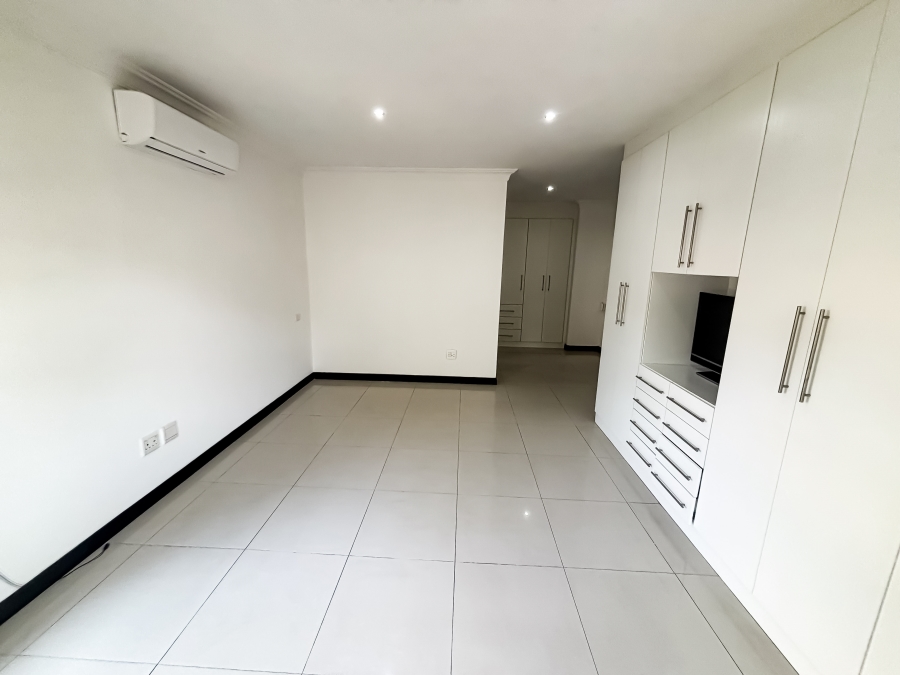 3 Bedroom Property for Sale in Izinga KwaZulu-Natal