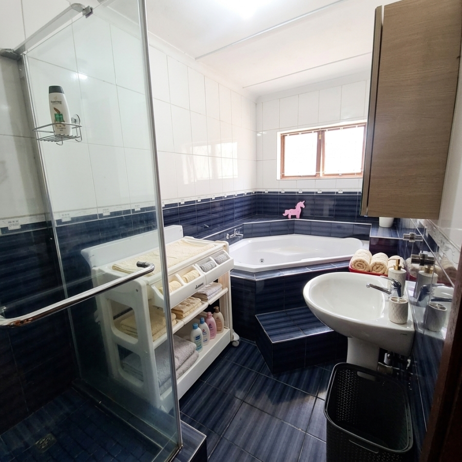 3 Bedroom Property for Sale in Mithanagar KwaZulu-Natal