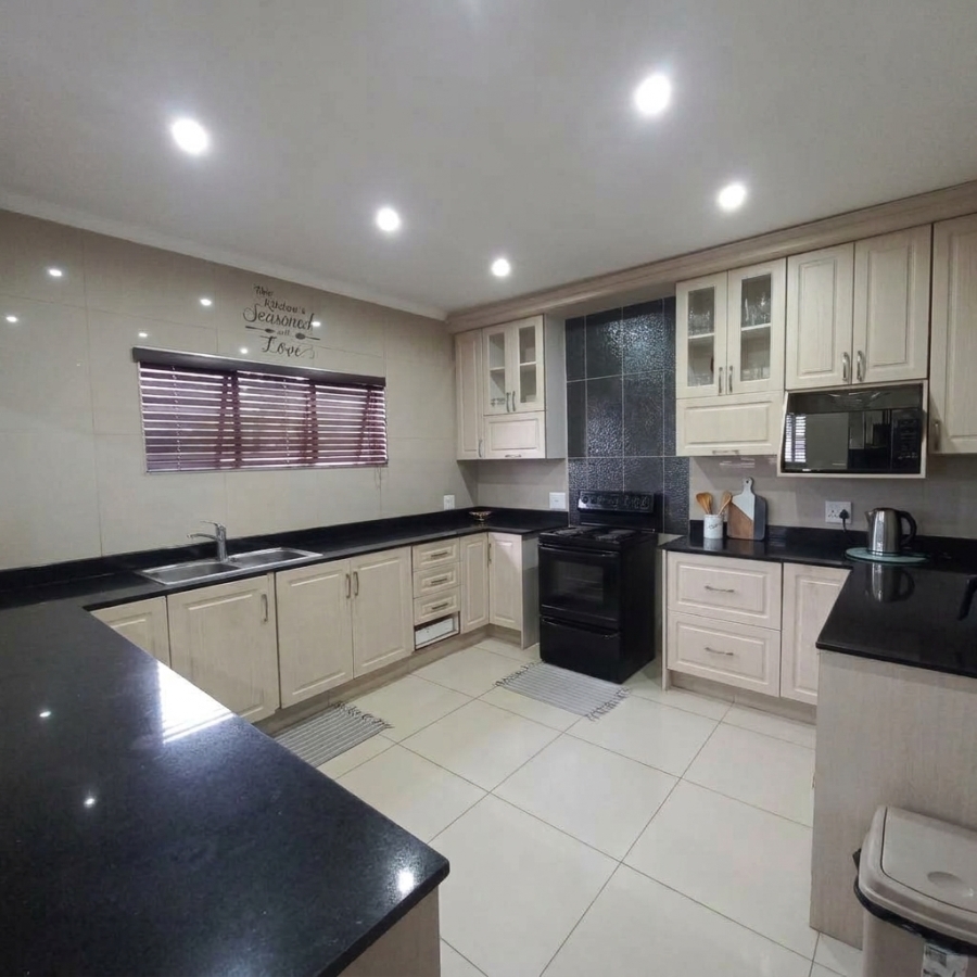 3 Bedroom Property for Sale in Mithanagar KwaZulu-Natal