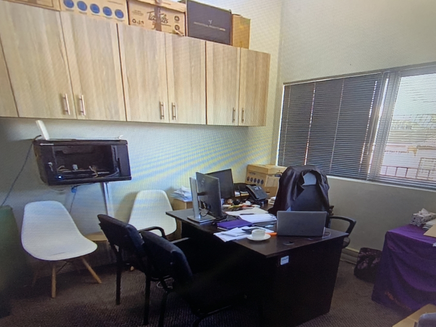 To Let Commercial Property for Rent in Morningside KwaZulu-Natal