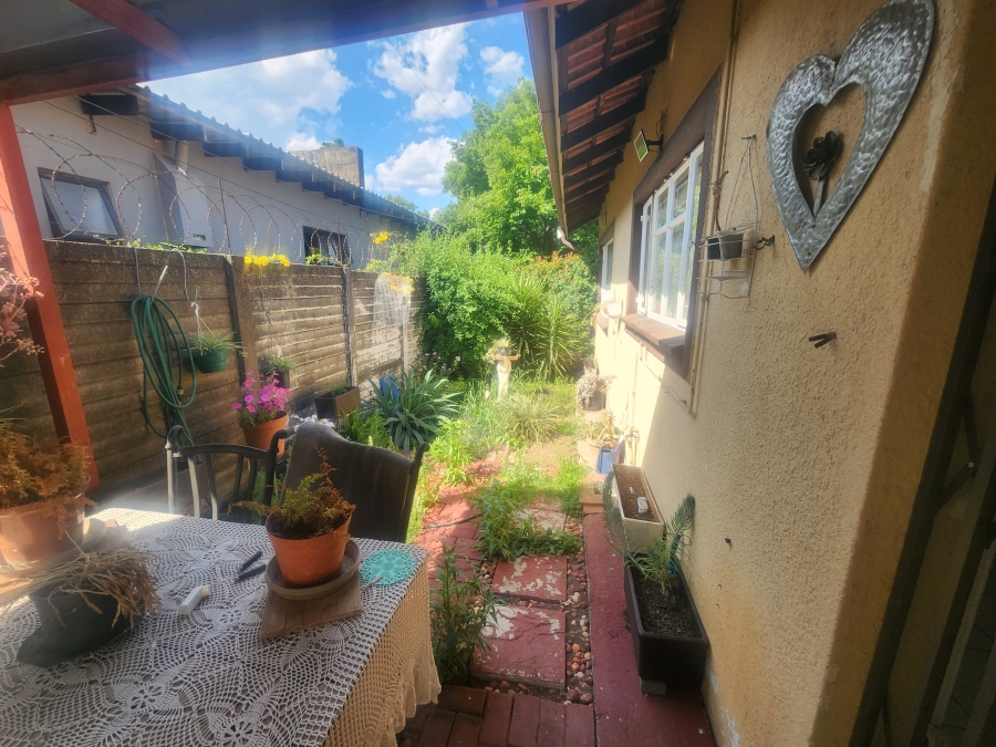 To Let 2 Bedroom Property for Rent in Pioneer Park KwaZulu-Natal