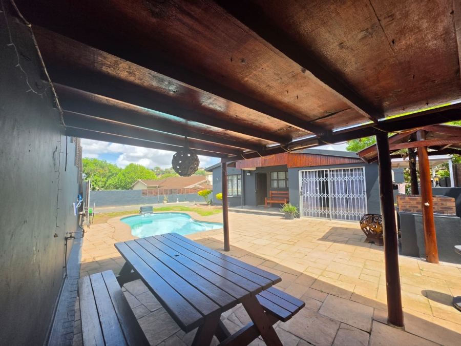 To Let 3 Bedroom Property for Rent in Hillary KwaZulu-Natal