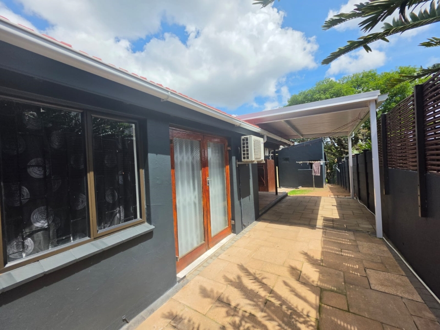 To Let 3 Bedroom Property for Rent in Hillary KwaZulu-Natal