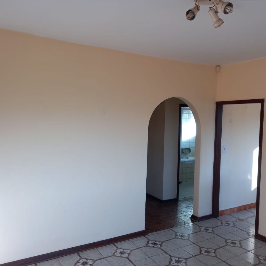 To Let 4 Bedroom Property for Rent in Reservoir Hills KwaZulu-Natal