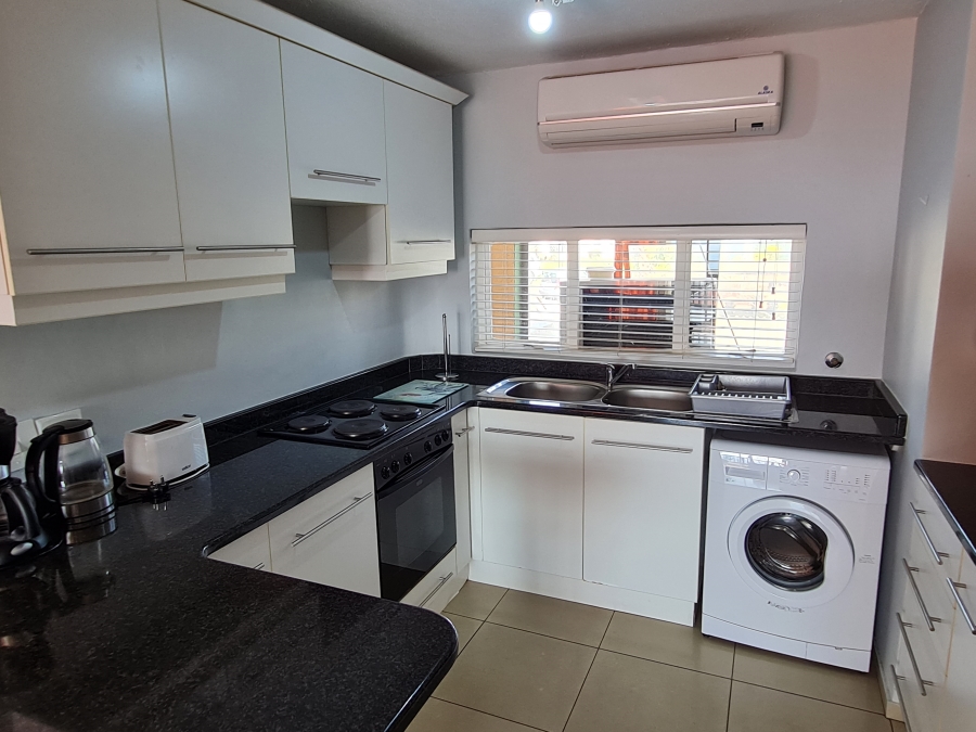 2 Bedroom Property for Sale in Umhlanga KwaZulu-Natal