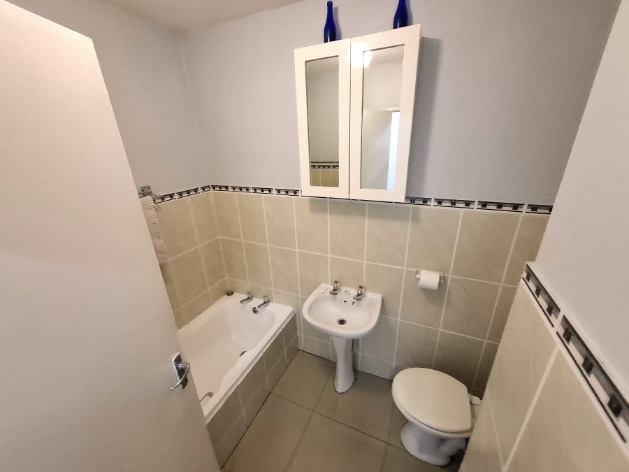 2 Bedroom Property for Sale in Umhlanga KwaZulu-Natal