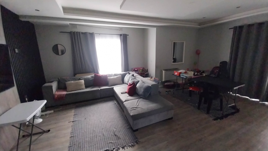 4 Bedroom Property for Sale in Starwood KwaZulu-Natal