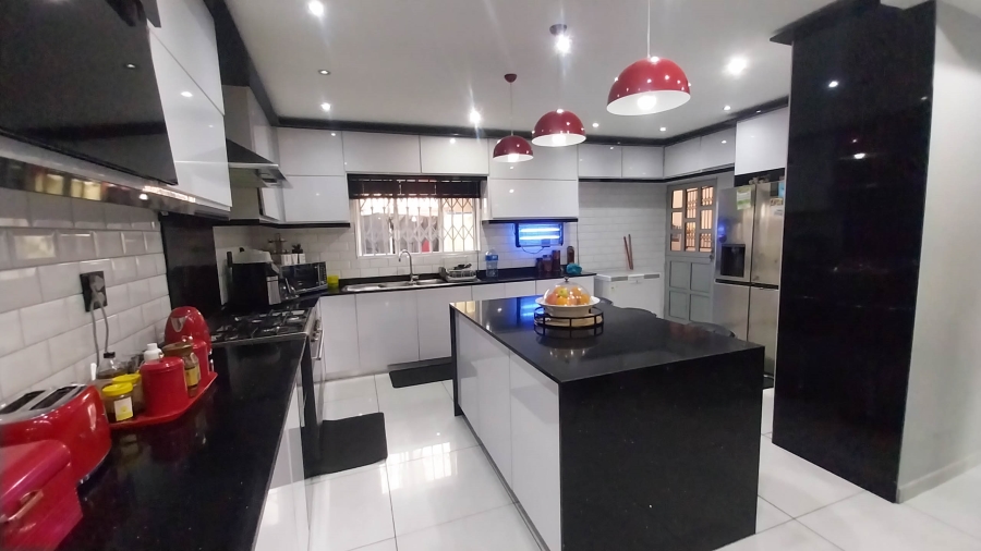 4 Bedroom Property for Sale in Starwood KwaZulu-Natal