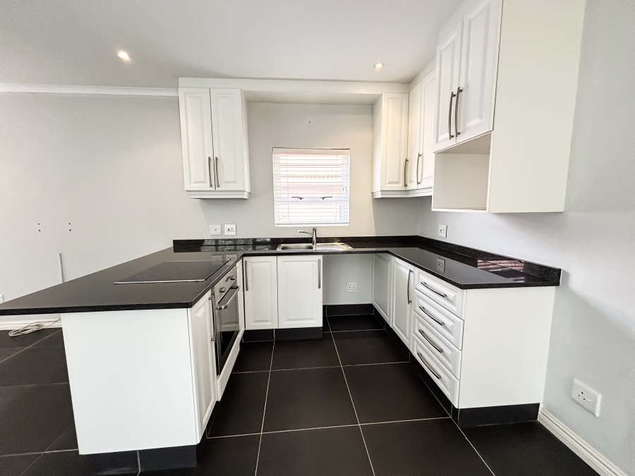 5 Bedroom Property for Sale in Umhlanga KwaZulu-Natal