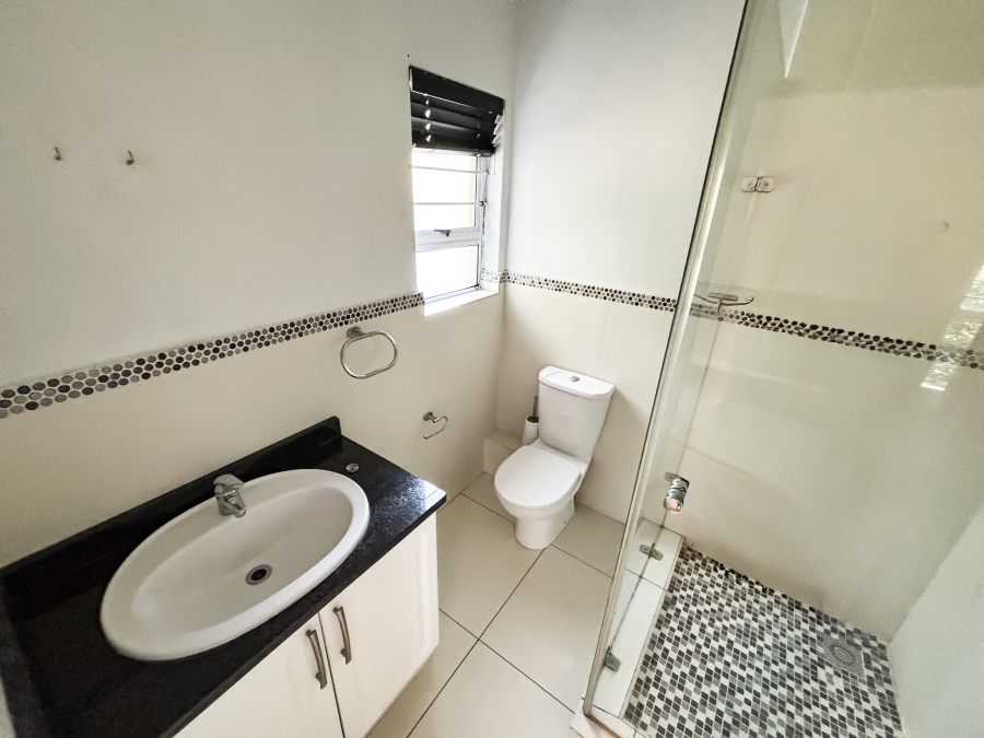 5 Bedroom Property for Sale in Umhlanga KwaZulu-Natal