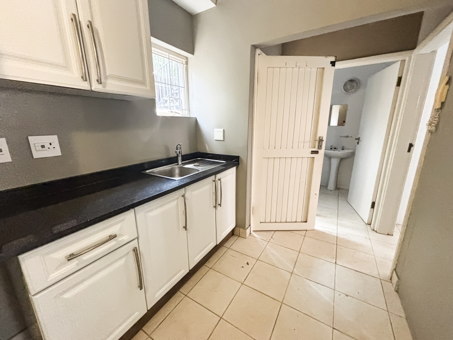 5 Bedroom Property for Sale in Umhlanga KwaZulu-Natal