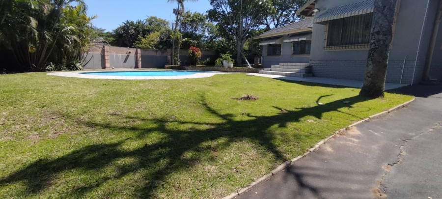 To Let 4 Bedroom Property for Rent in Amanzimtoti KwaZulu-Natal
