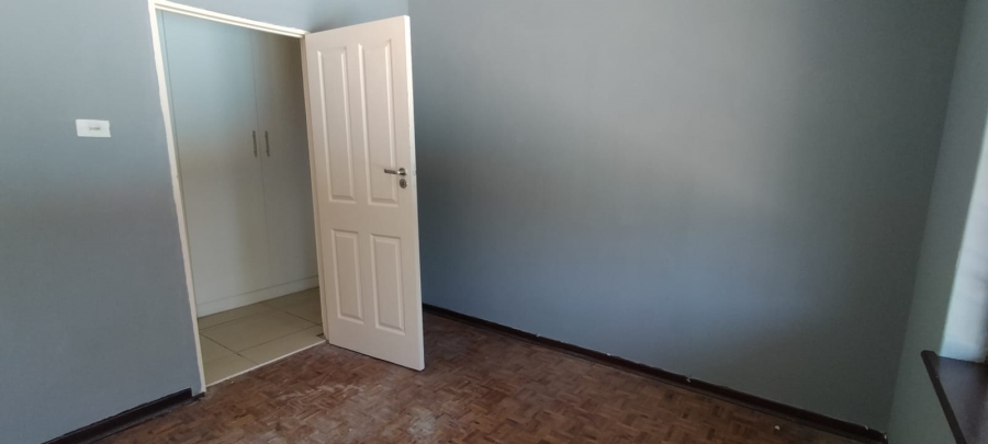 To Let 4 Bedroom Property for Rent in Amanzimtoti KwaZulu-Natal