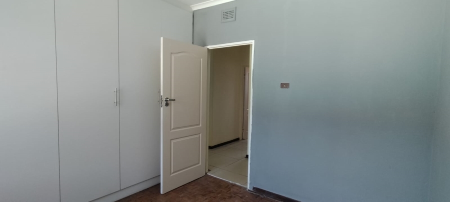 To Let 4 Bedroom Property for Rent in Amanzimtoti KwaZulu-Natal