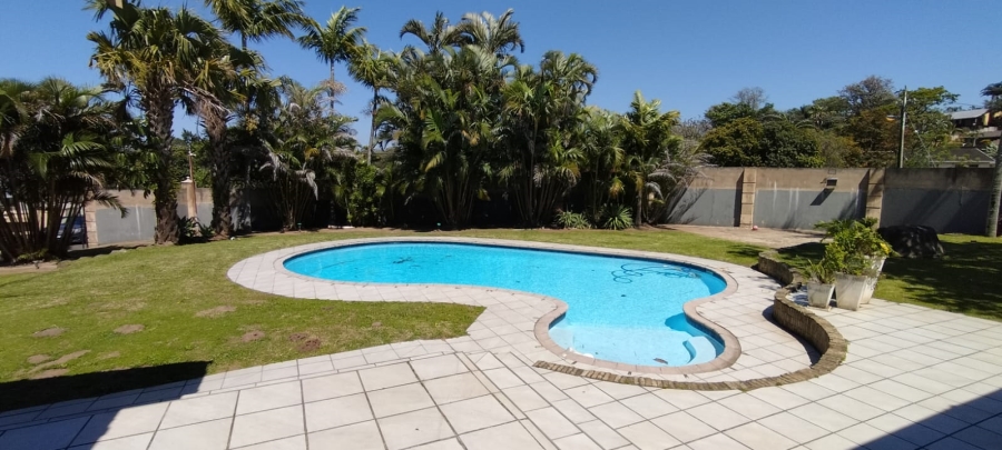 To Let 4 Bedroom Property for Rent in Amanzimtoti KwaZulu-Natal